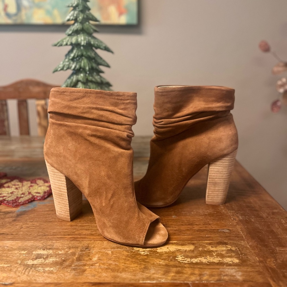 Chinese Laundry slouch bootie